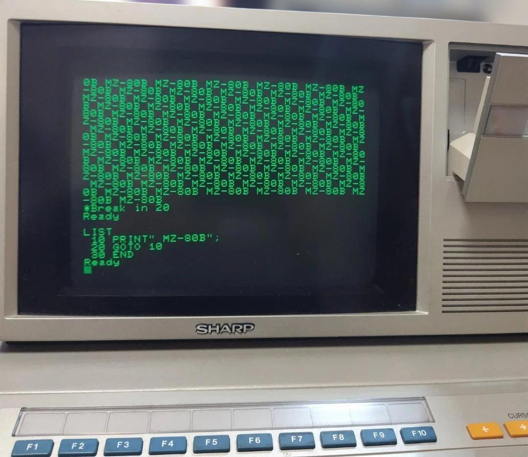 モグダグ 様　SHARP MZ-80B 本体 & MZ-80B活用研究
