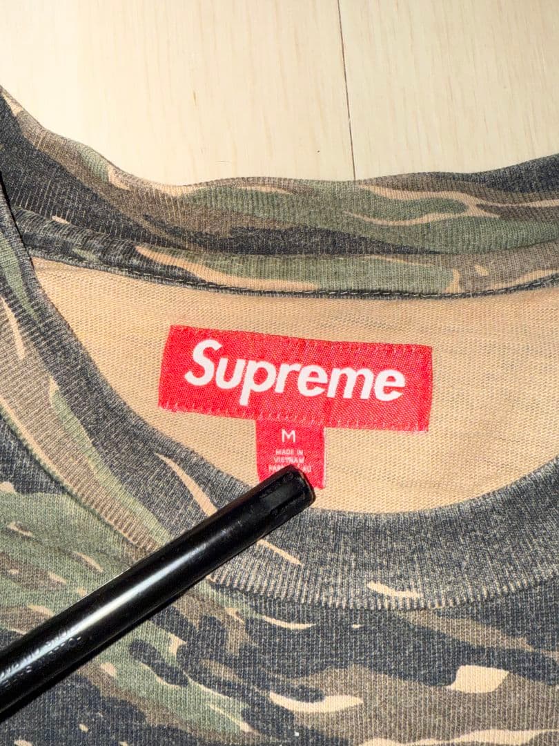 Supreme 迷彩Tシャツ