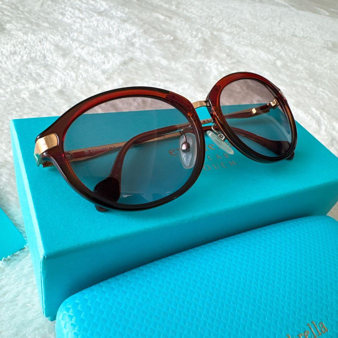 美品 eyebrella アイブレラ ロイヤル　EB-33 サングラス　NH2