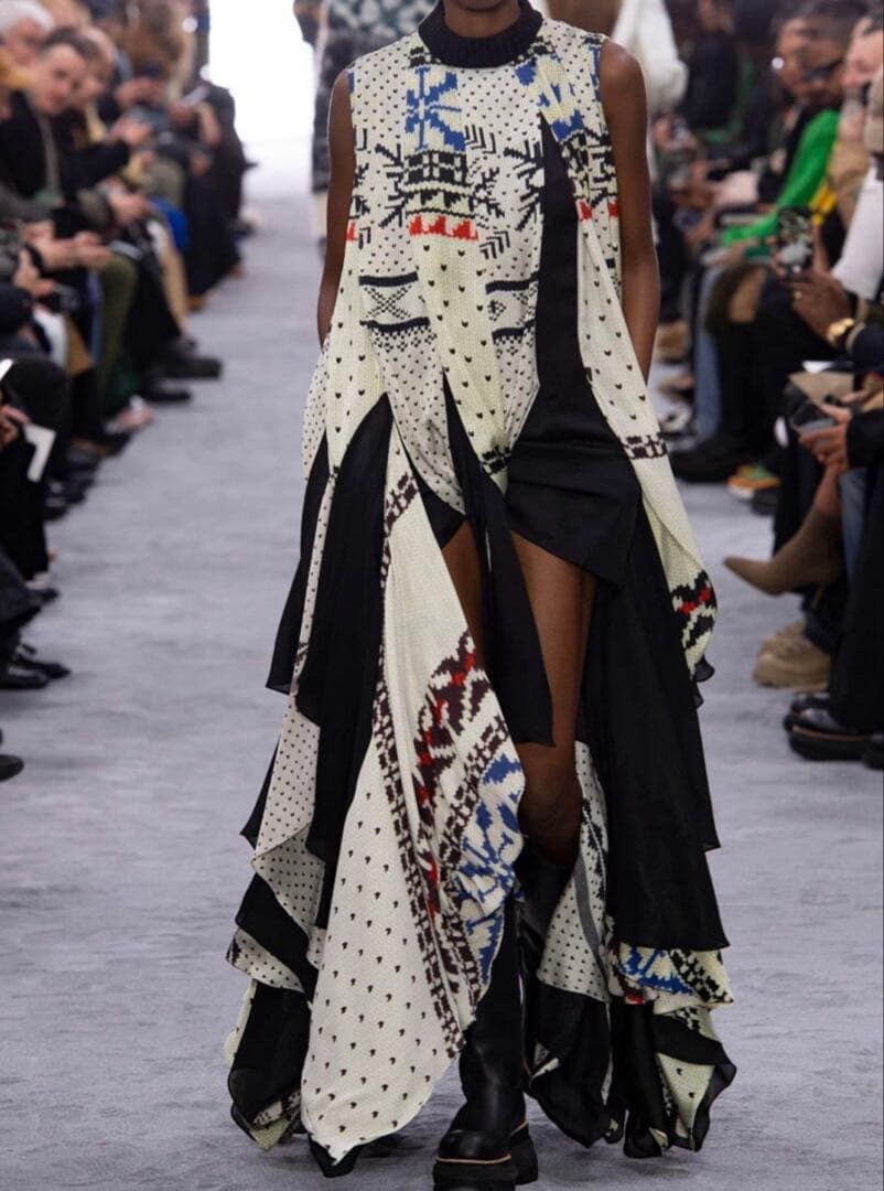 2024年 【未使用に近い美品】★sacai サカイ★プリーツ カットソー