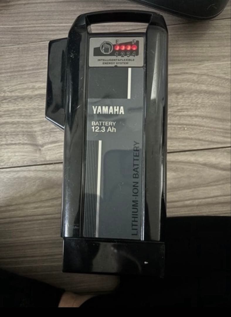 パンダです。ヤマハ パスシティC 電動自転車バッテリー12.3ah