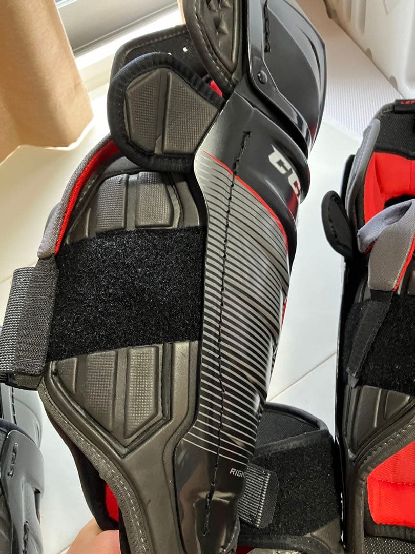 CCM アイスホッケー　レガース　エルボ　グローブ