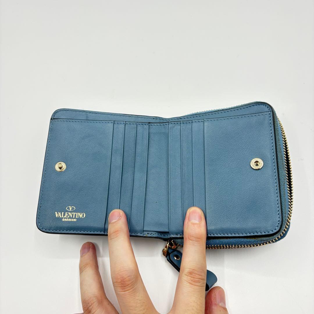 VALENTINO GARAVANI スタッズ レザー 二つ折り財布 ブルー