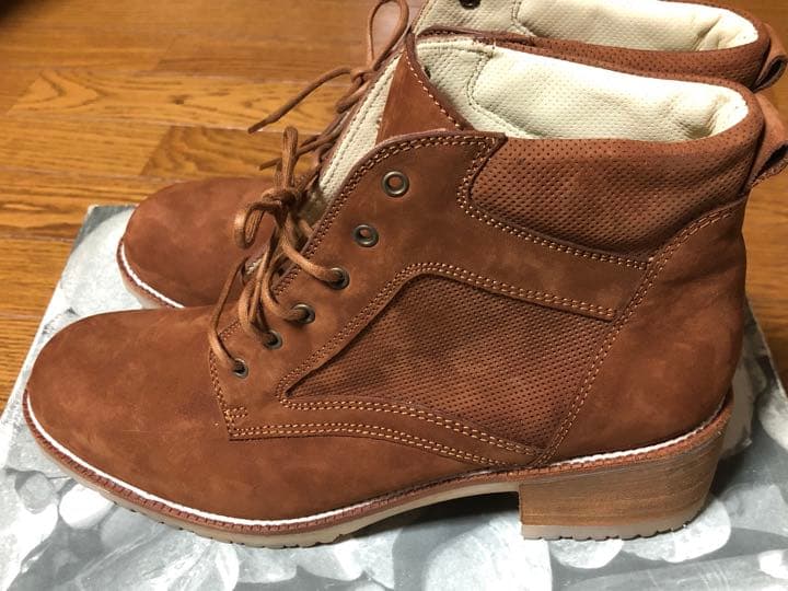 ※ ふーちゃんママ ※BALLY ショートブーツ（38）