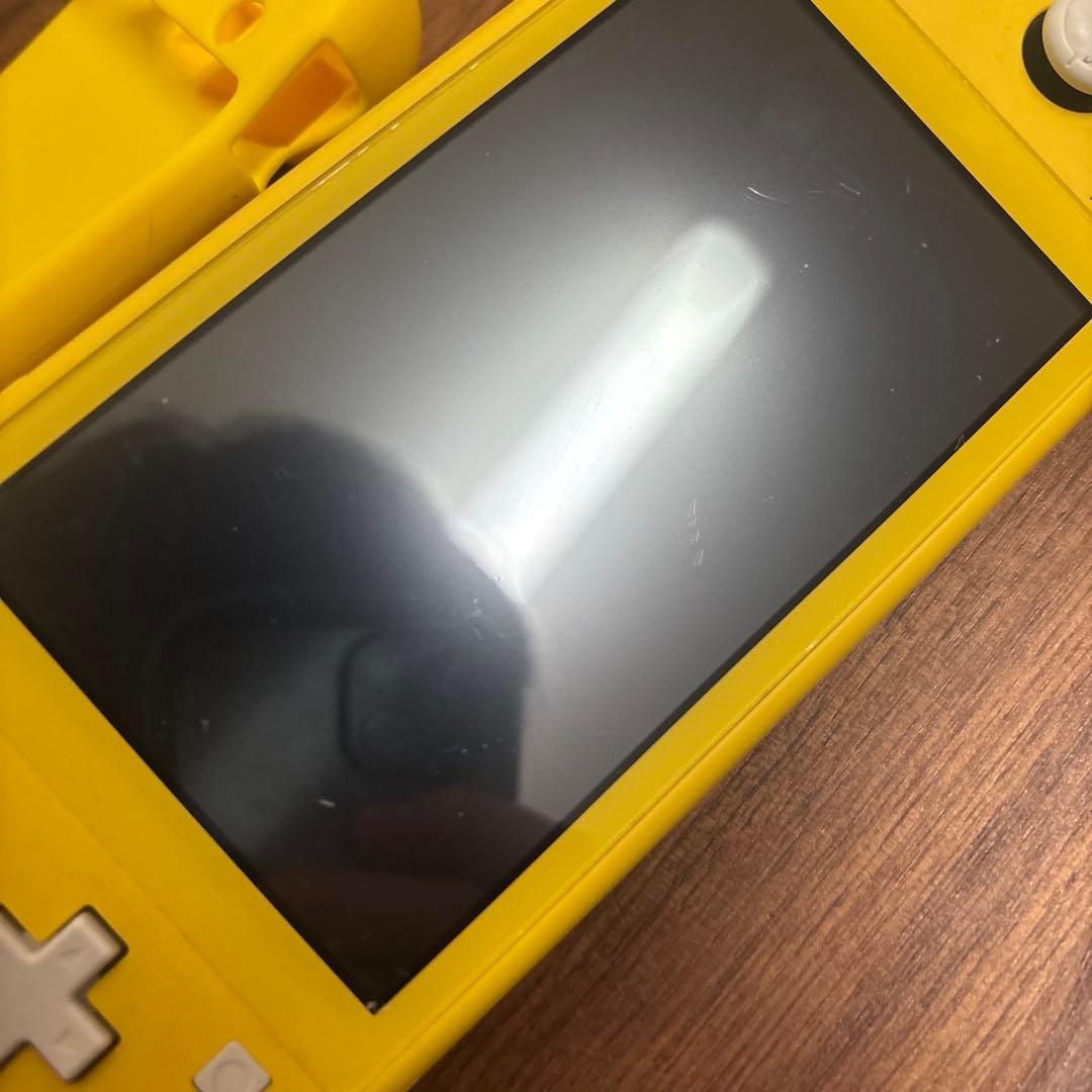 Nintendo Switch Lite イエロー ゲーム機 本体 カバー付き
