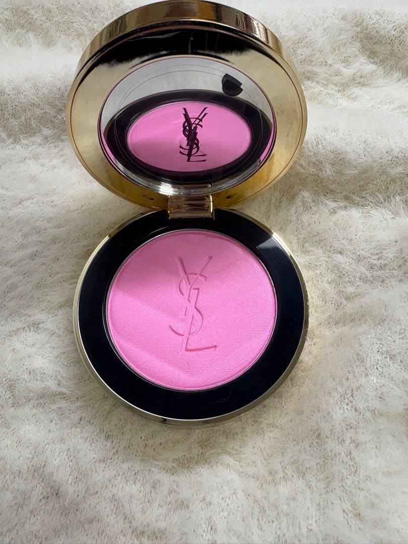 YSL ピンクパウダーチーク 42
