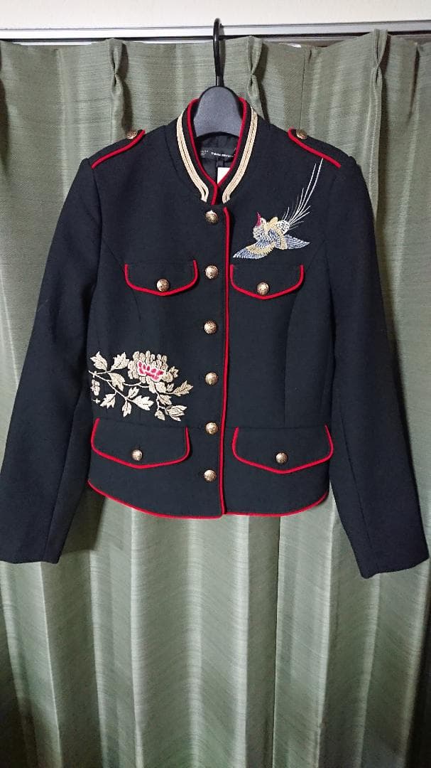 新品　ZARA TRF 刺繍　ミリタリー　ナポレオン 　ジャケット