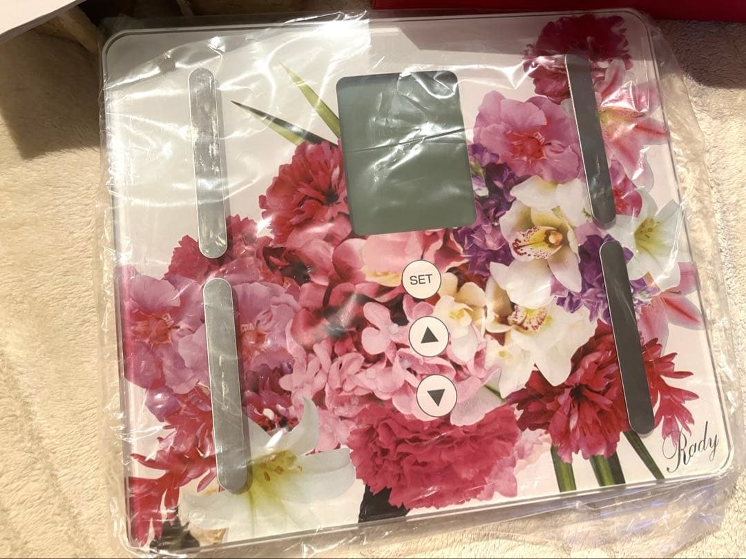 Rady 希少！　花柄デジタル体重計　【新品未使用】