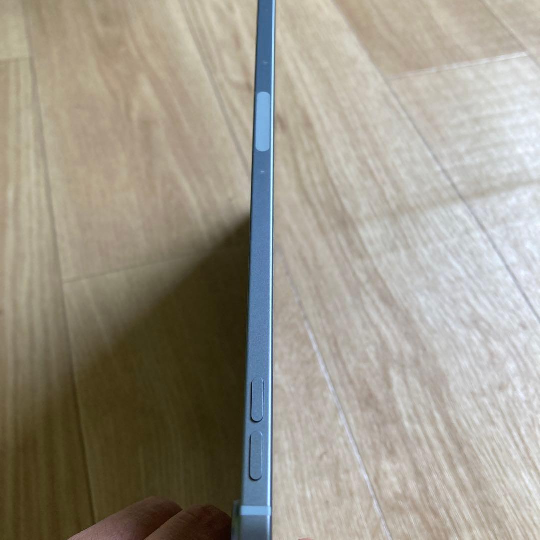 カマキリジャンク品iPad Air4 256G