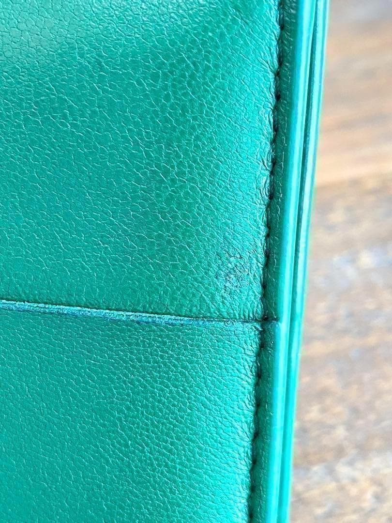 ボッテガヴェネタ マキシ イントレチャート カセット コンパクトウォレット 財布