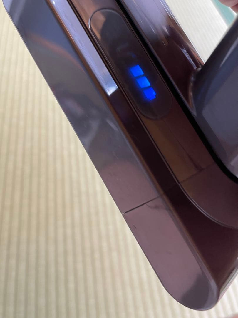 dyson 掃除機　ダイソン　sv12 v10 美品動作品　フィルター新品