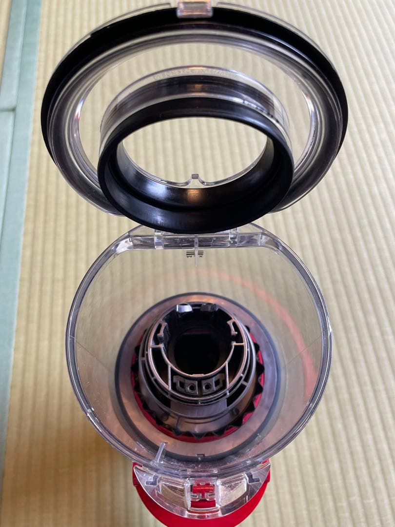 dyson 掃除機　ダイソン　sv12 v10 美品動作品　フィルター新品