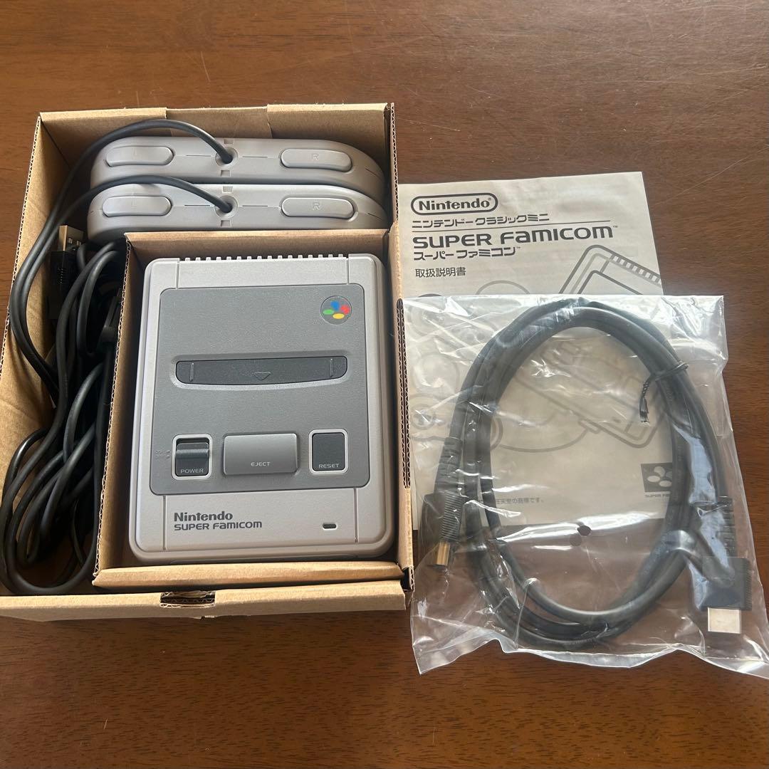 【used】【美品】ニンテンドー　クラシックミニ　スーパーファミコン