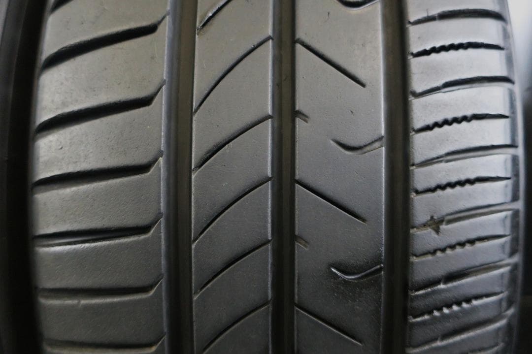 極上9分山 2022年製 215/55R17 トーヨー トランパス mp7 2本