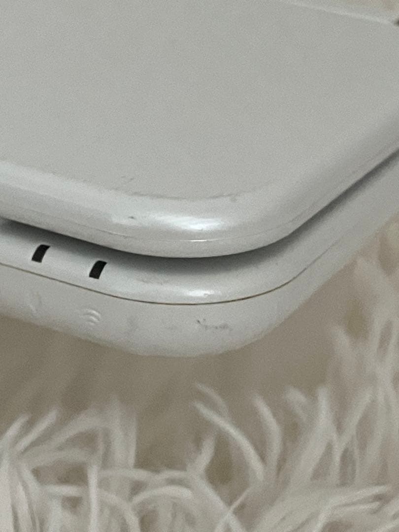 3DS LL ホワイト　電源付きます。