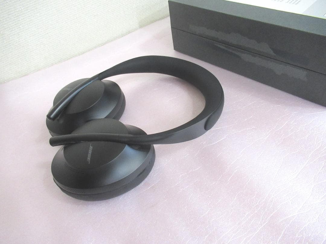 美品　Bose NC700　イヤホン・ヘッドホン