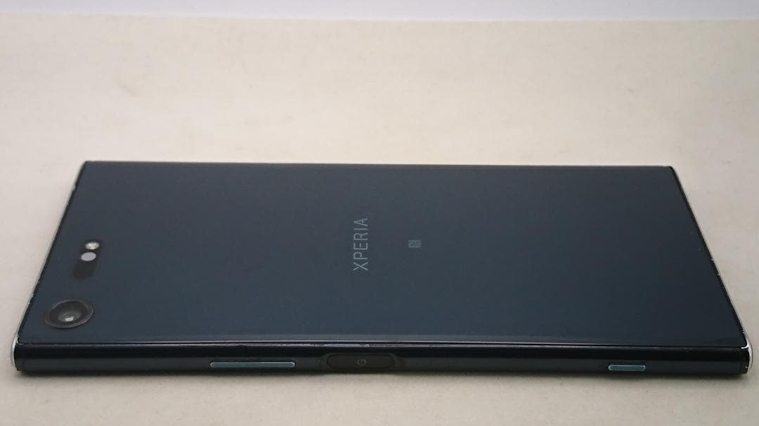 Xperia XZ premium G8188 シムフリー版