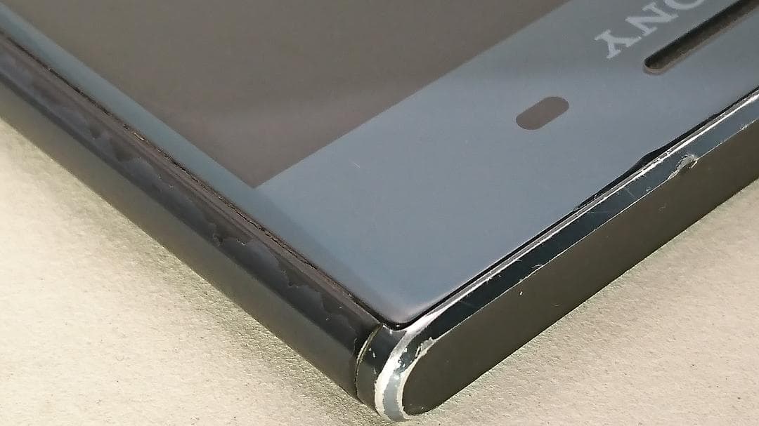 Xperia XZ premium G8188 シムフリー版