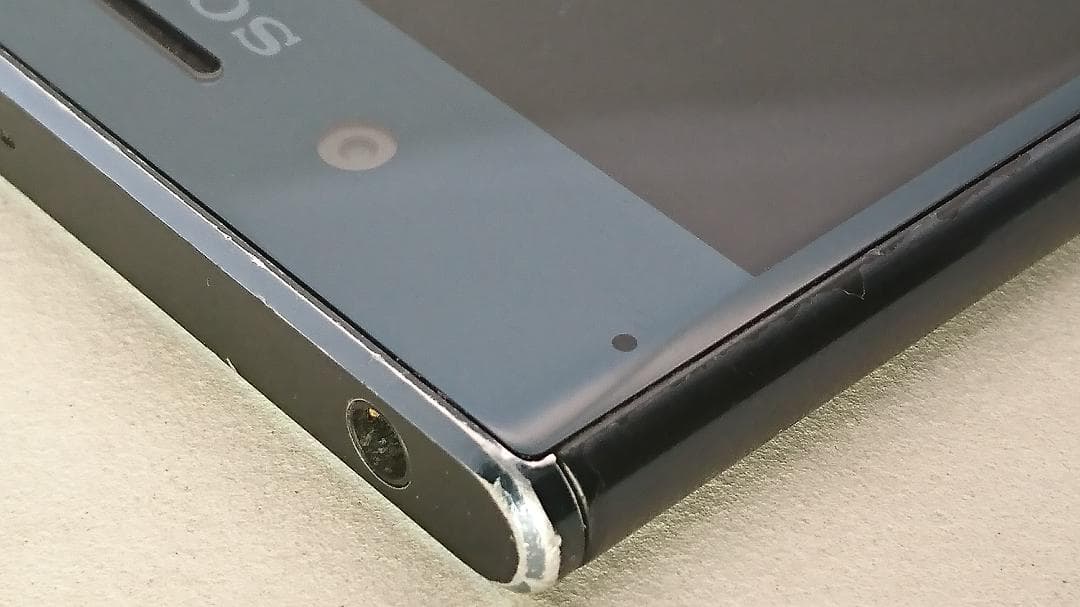 Xperia XZ premium G8188 シムフリー版