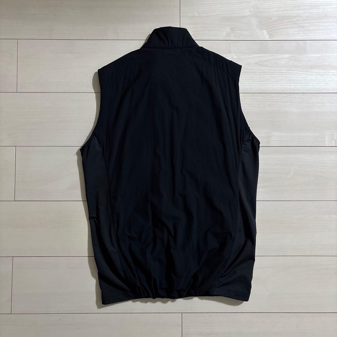 Arc’teryx アークテリクス アトム sl ベスト ロゴ刺繍