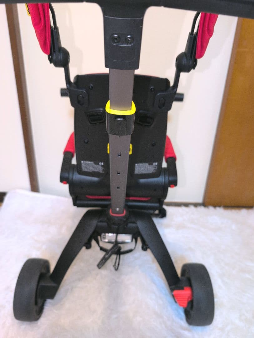 美品♪doona ドゥーナ Liki Trike 三輪車 レッド