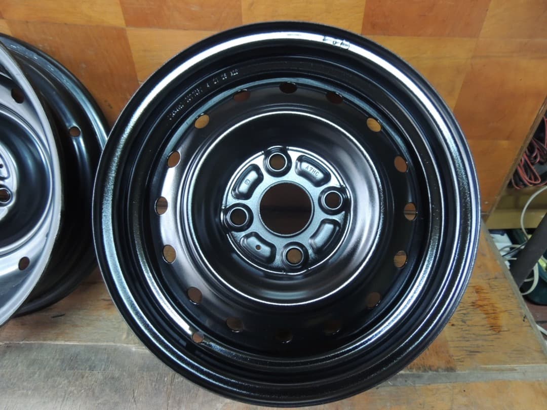 C115 14x4.5J 4穴 スチールホイール 14インチ 4本 スペーシア