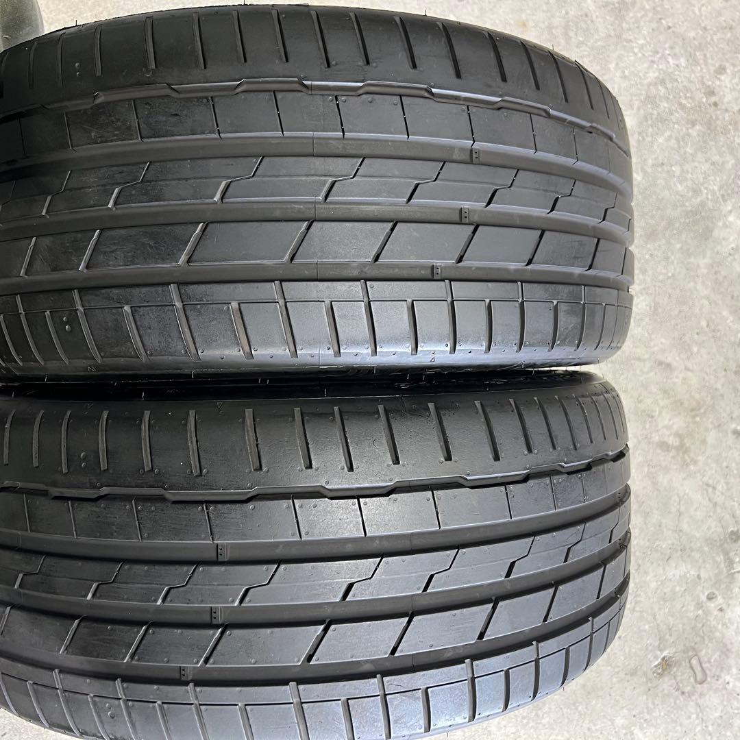 Hankook 235/40R19 19インチタイヤ 2本セット 中古品 966