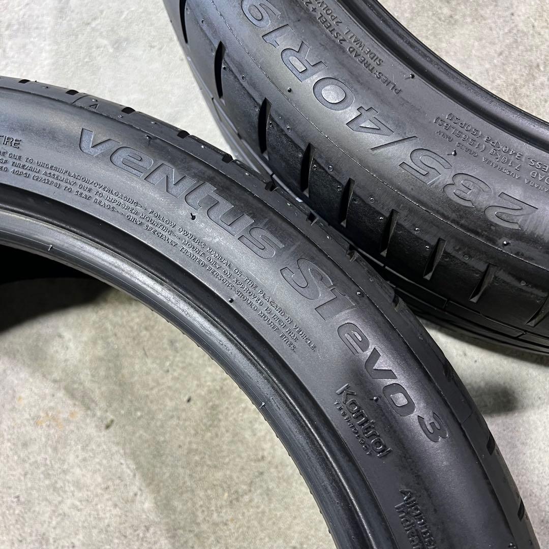 Hankook 235/40R19 19インチタイヤ 2本セット 中古品 966