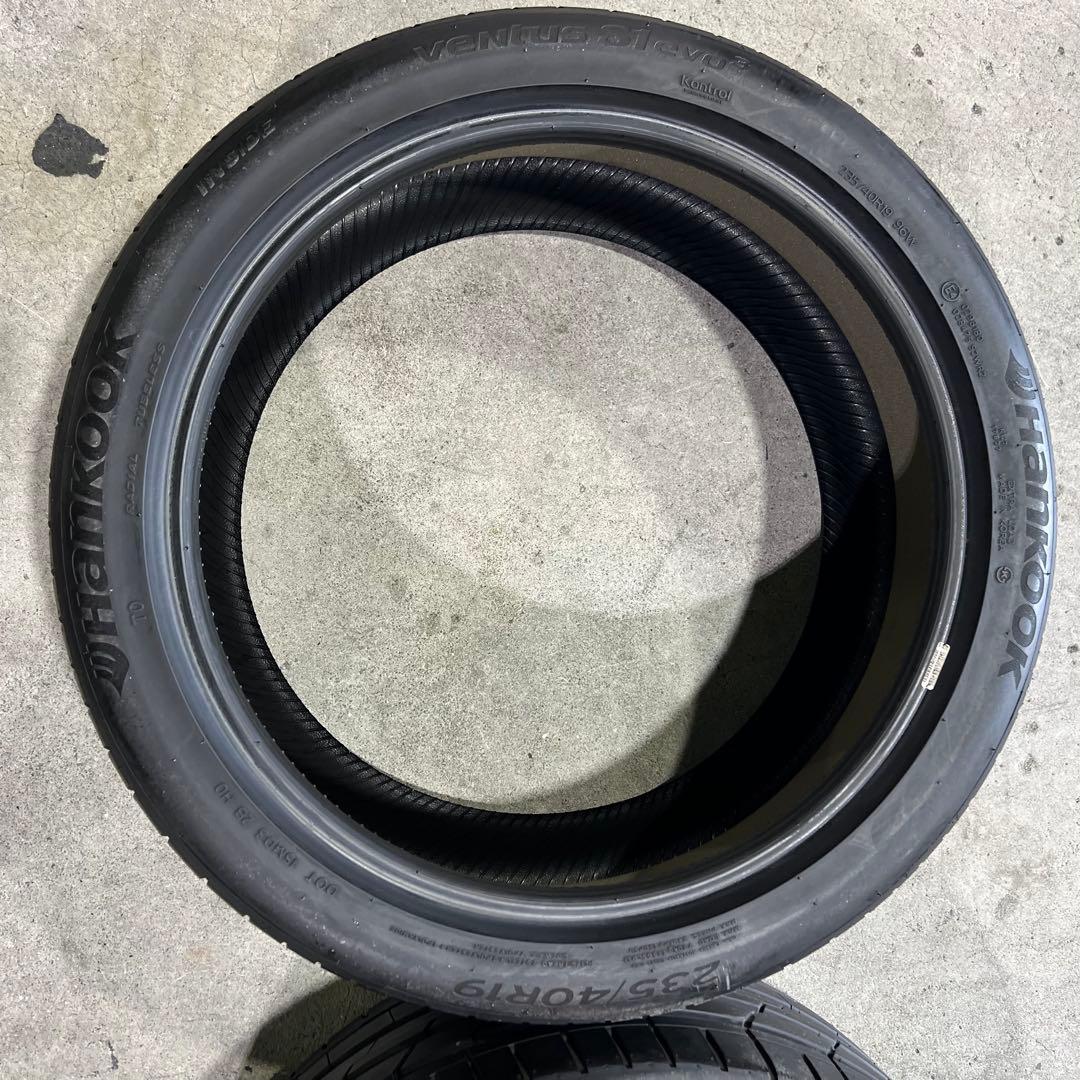 Hankook 235/40R19 19インチタイヤ 2本セット 中古品 966
