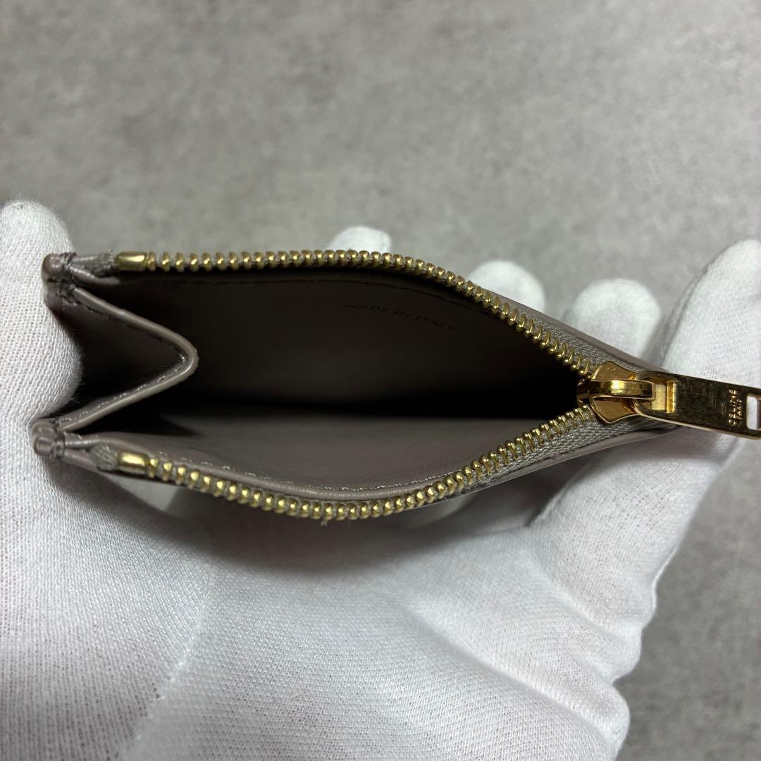 の*う様 美品✨CELINE セリーヌ デカロゴ金具 ケース付　コンパクト