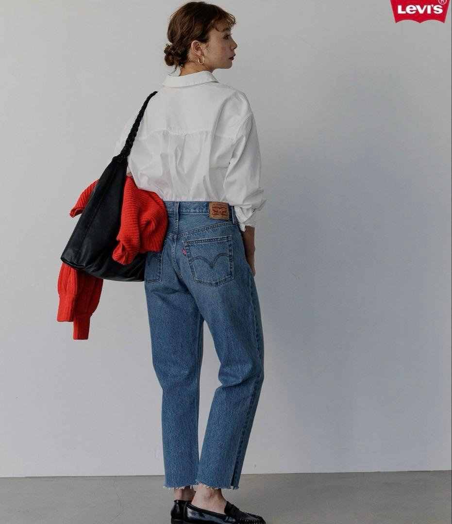 最終値下げLevi's(R)（リーバイスR)別注 501(R) CROP