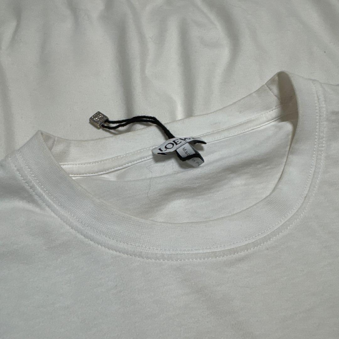 ロエベ　ホワイト Tシャツ 黒ロゴ刺繍