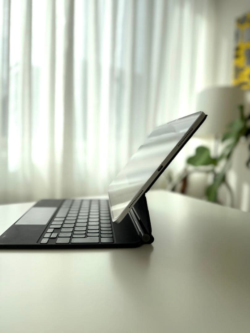 iPad Pro 11 第2世代 128GB＋Magic Keyboard