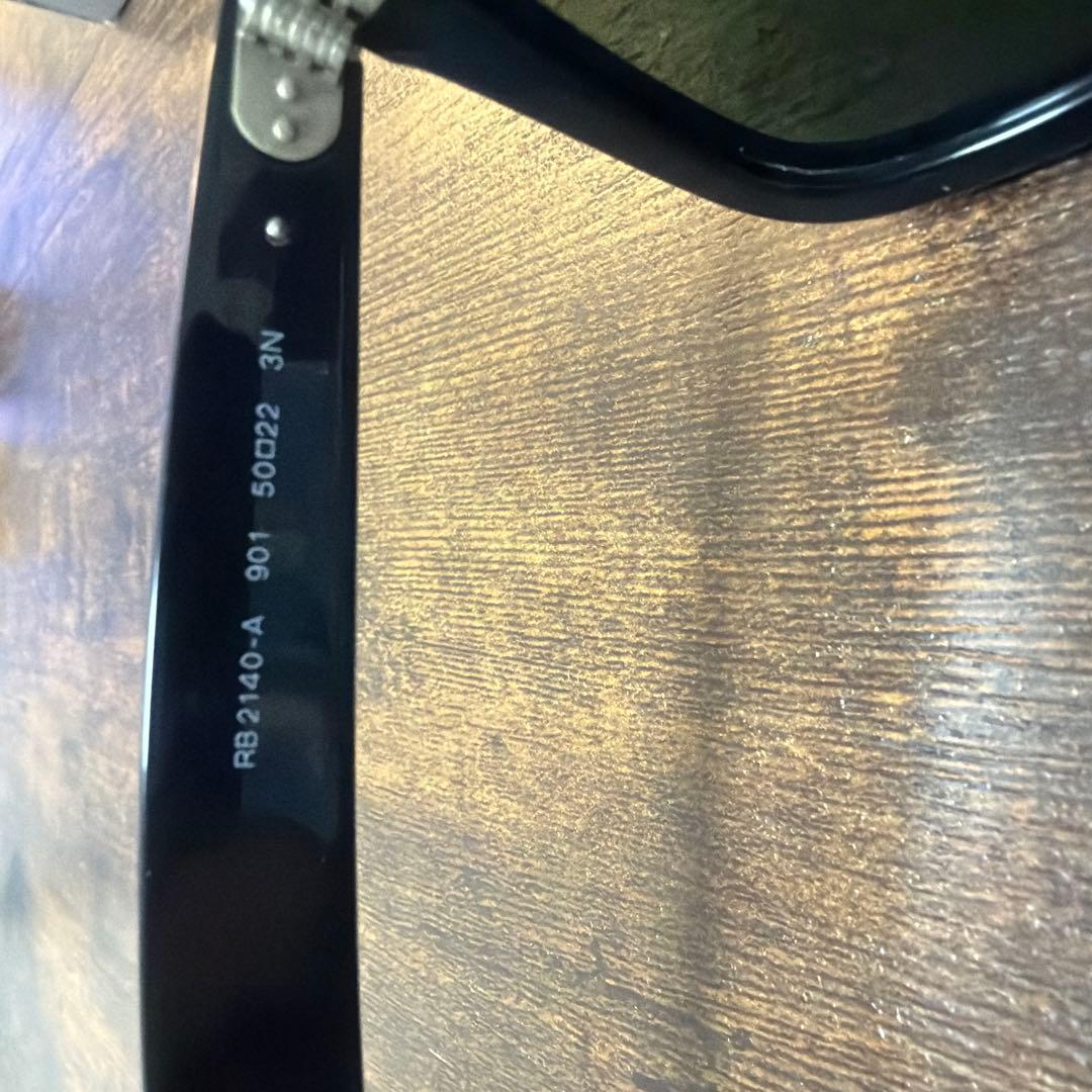 定番のRayBanサングラス