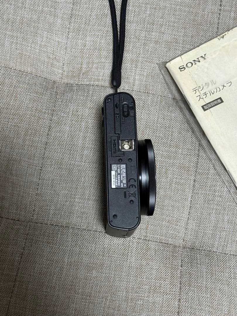 SONY Cyber-shot DSC-RX100 コンパクトデジタルカメラ