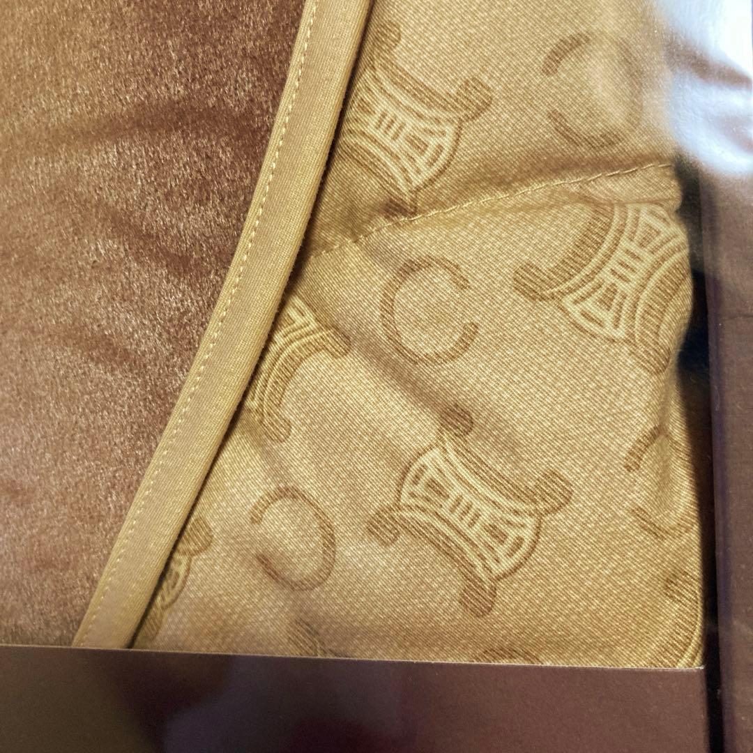 新品未開封⭐️CELINE ⭐️マカダム柄 ダウンベスト 西川ダウン 男女兼用