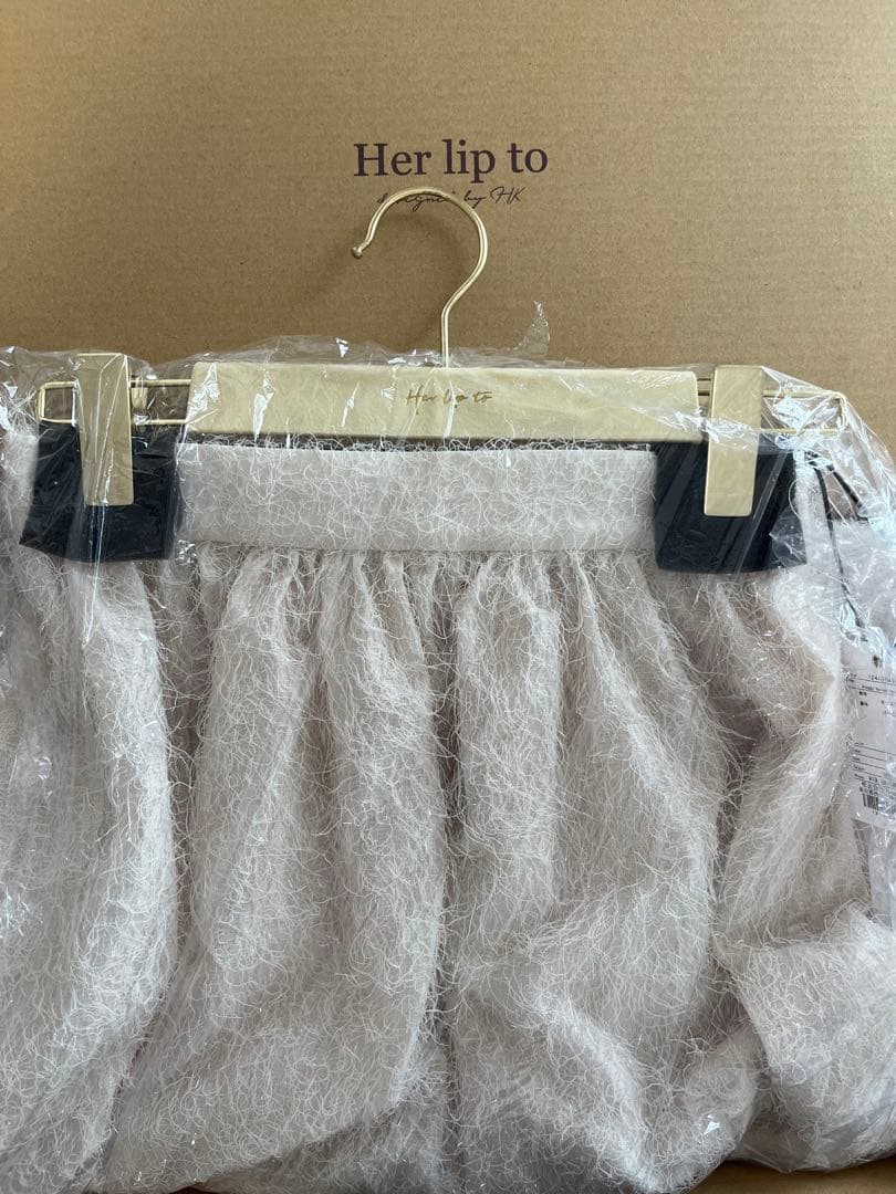 ★新品未使用★Her lip to シャギーボリュームスカート