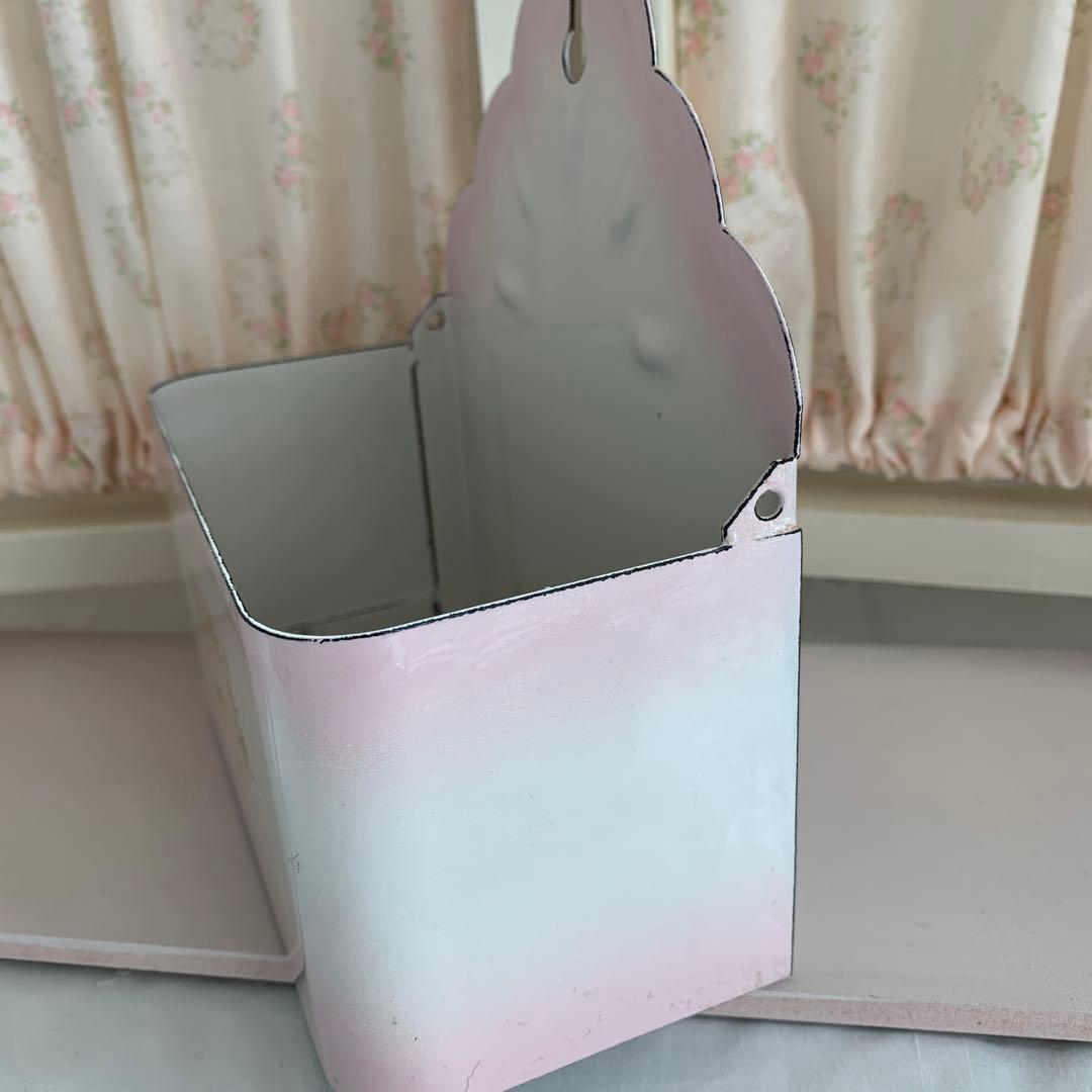 イマン ♡ imane♡ダイアナローズ♡アルメット缶♡ホーロー