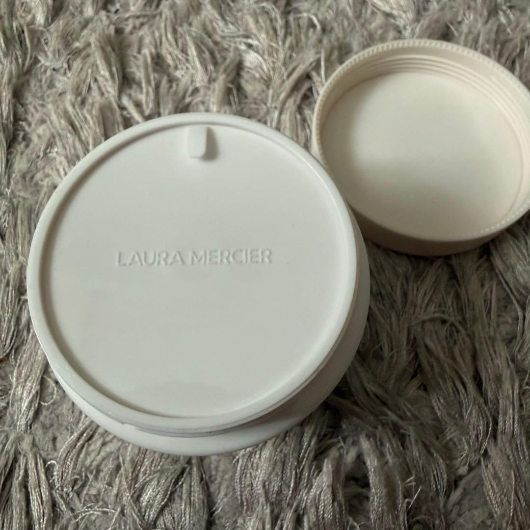 【美品】ローラメルシエ　アンバーバニラ　ボディクリーム　200ml