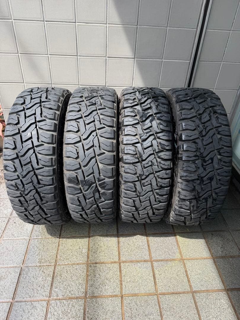 TOYO OPEN COUNTRY R/T 16インチ ホイールセット