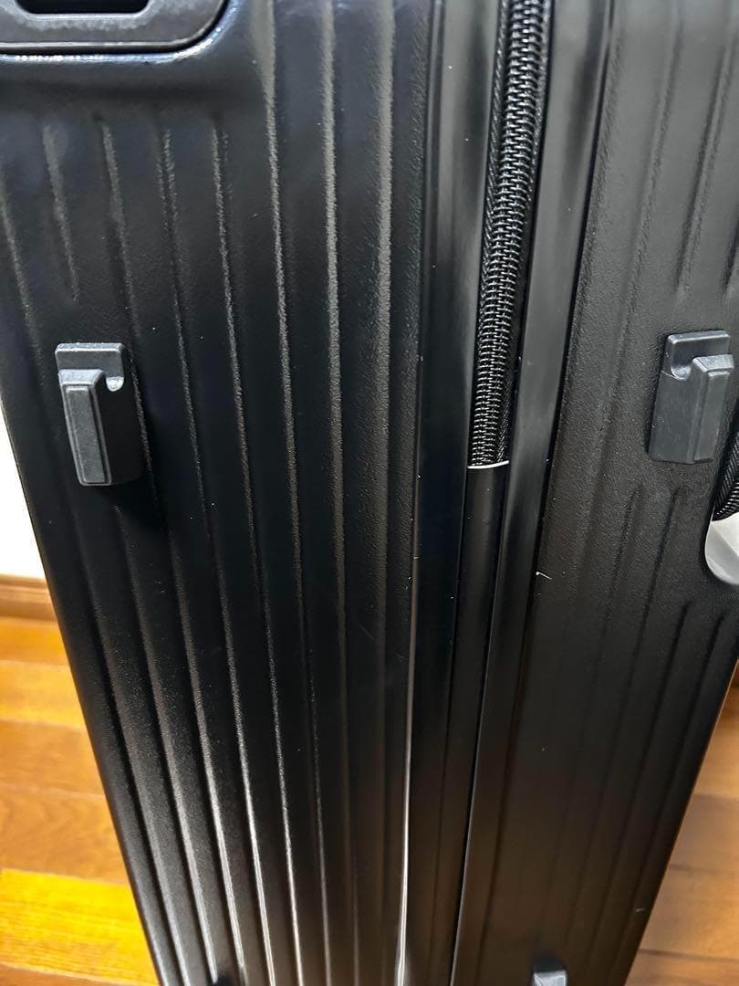 【大幅値下げ】大型スーツケース 大型 前開きUSB 軽量 カップホルダー静音　黒