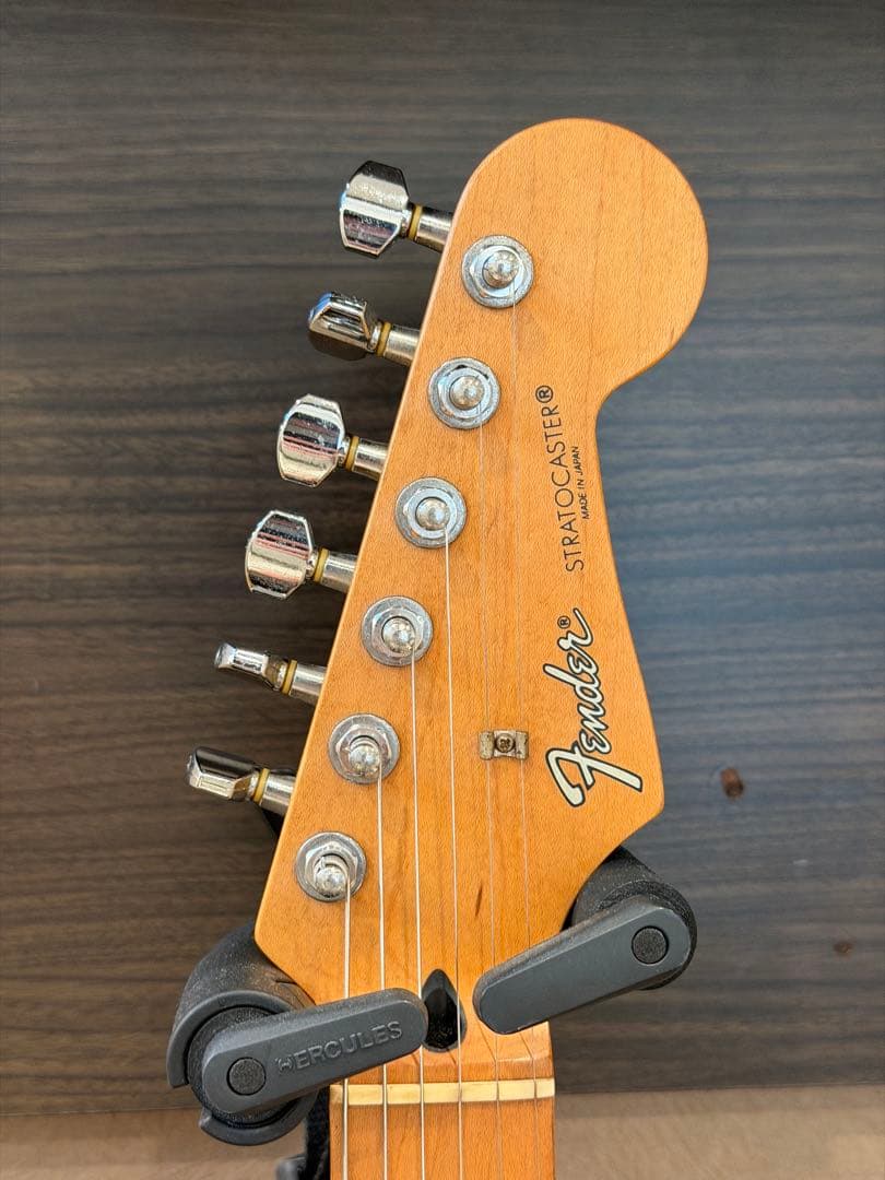 fenderJapan ストラトキャスター　Pシリアル