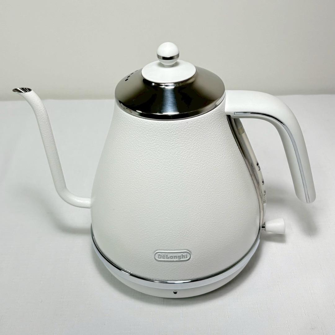 展示品 デロンギ 電気カフェケトル アイコナ KBOE1220J-W 1.0L