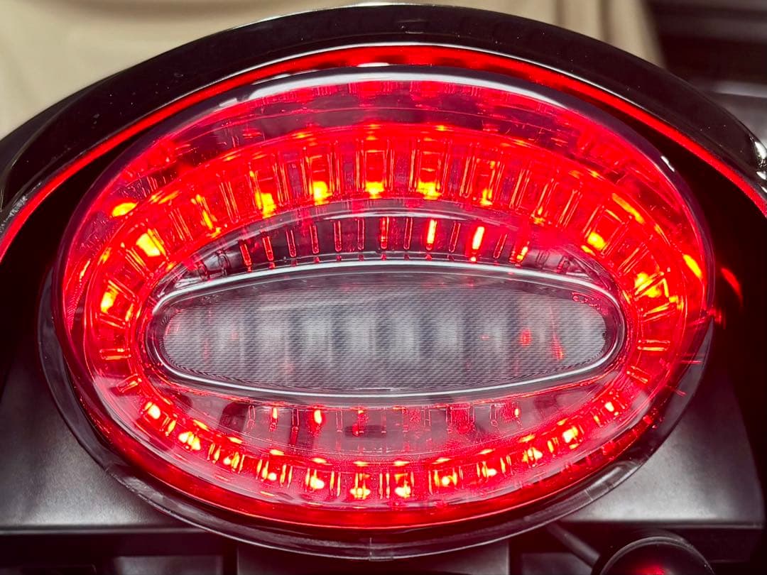 ダークスモーク！カワサキ Z900RS Z650RSテールランプ ルミナスLED