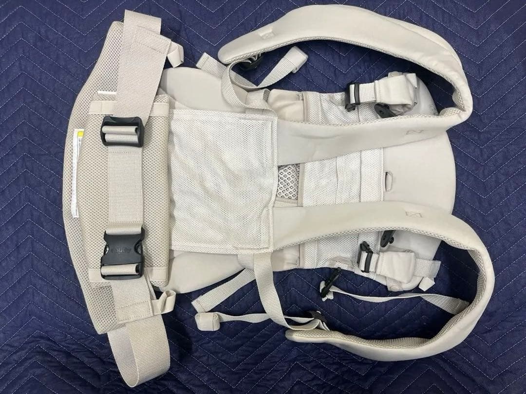 【美品】アップリカ　aprica クルムファースト　ベージュ