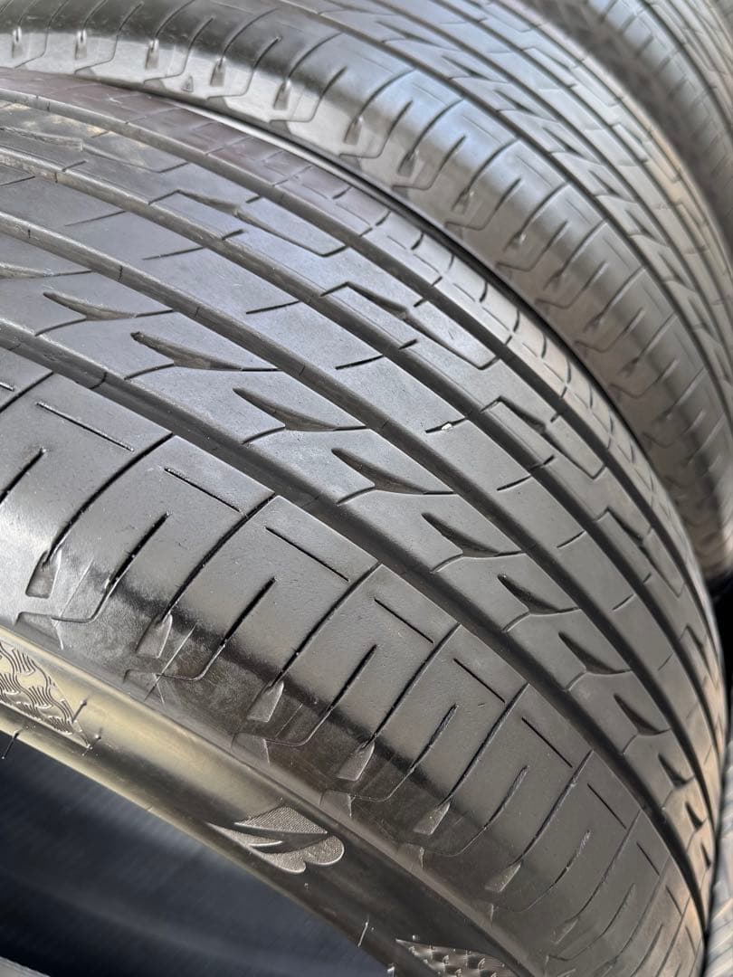 【残山あり】ブリヂストン REGNO 215/45R17 タイヤ 4本セット