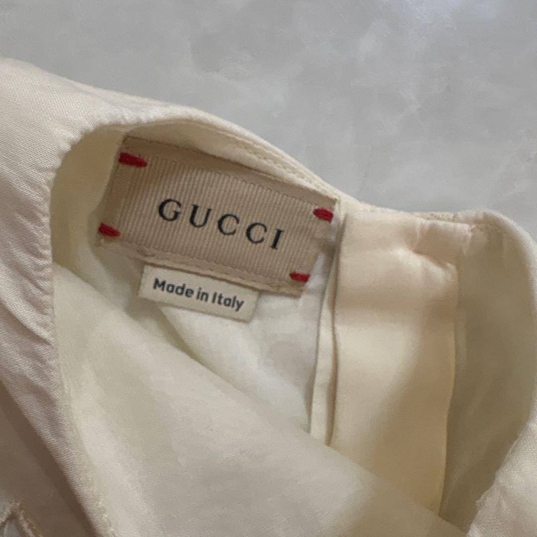 GUCCI キッズ アイボリー ノースリーブワンピース