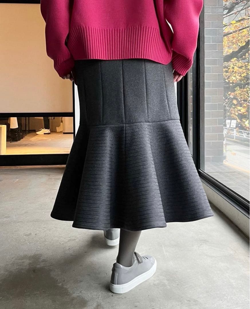 スカート she tokyo Velerie charcoal gray 34