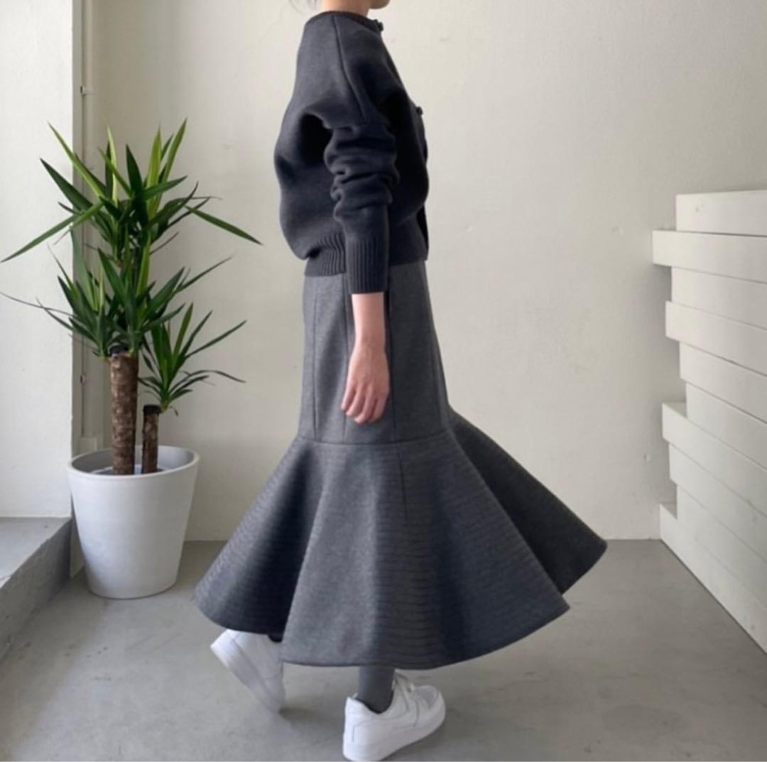 スカート she tokyo Velerie charcoal gray 34