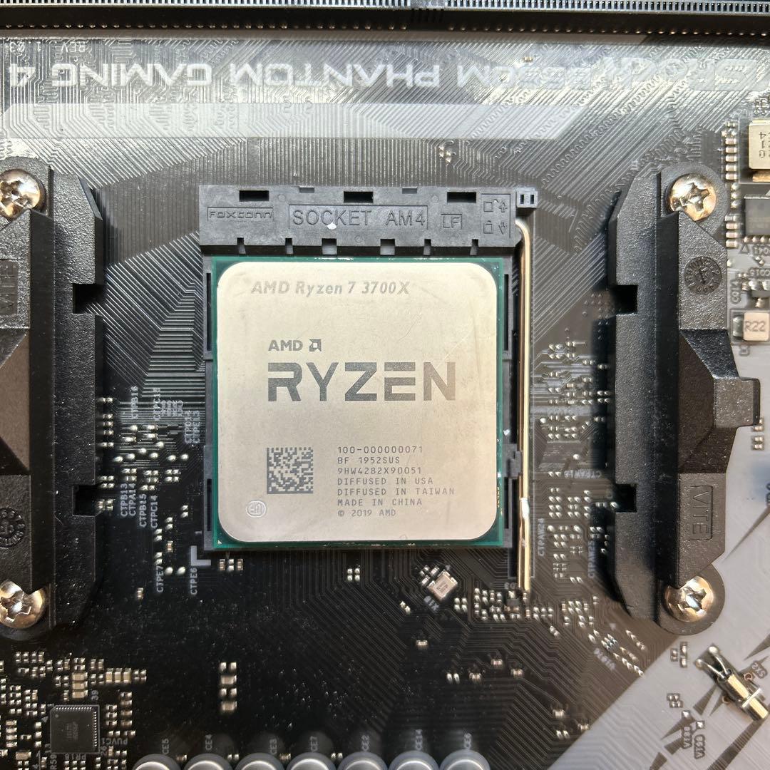 マザーボード Ryzen 7 3700x B550M Phantom Gaming 4